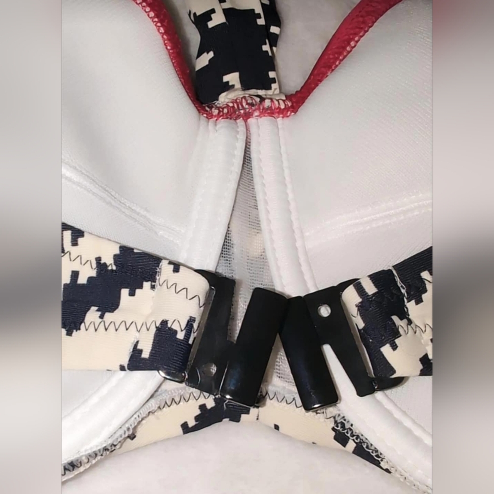 NWOT, Fantasie Bikini Top - Picture 5 of 5